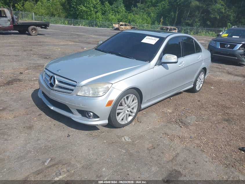 2009 Mercedes-benz C class VIN WDDGF81X19F206547 IAAI salvage auction — REAR END, Salvage (Mississippi), sold $825 on 2026-07-22 (photo 2)