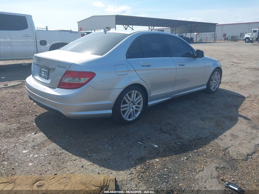 2009 Mercedes-benz C class VIN WDDGF81X19F206547 IAAI salvage auction — REAR END, Salvage (Mississippi), sold $825 on 2026-07-22 (photo 4)