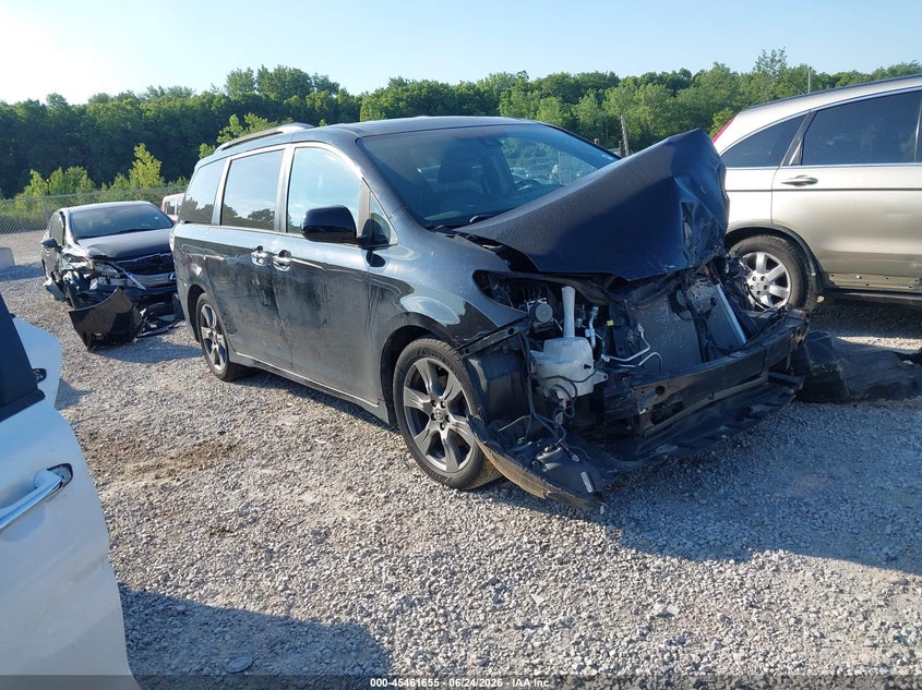 2020 Toyota Sienna VIN 5TDXZ3DC1LS027249 IAAI salvage auction — FRONT END, Salvage (Ohio), sold $425 on 2026-07-29 (photo 1)