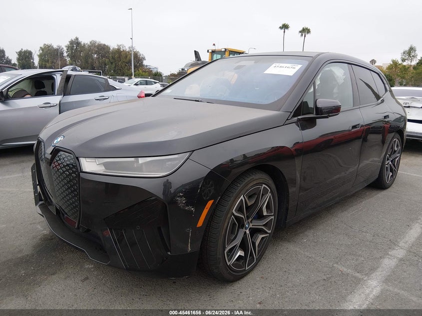 2023 BMW Ix VIN WB523CF02PCL56429 IAAI salvage auction — RIGHT SIDE, Salvage Title, sold $25,500 on 2026-07-23 (photo 2)