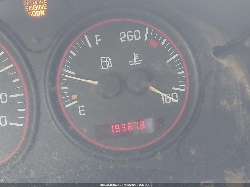 2005 Pontiac Montana VIN 1GMDV23EX5D120471 IAAI salvage auction — NORMAL WEAR, Clear (Florida), sold $25 on 2026-07-23 (photo 7)