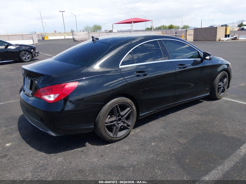 2017 Mercedes-benz Cla-klasse VIN WDDSJ4EB2HN424789 IAAI salvage auction — RIGHT SIDE, Salvage (Nevada), sold $2,500 on 2026-08-11 (photo 4)