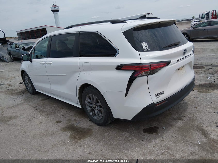 2022 Toyota Sienna VIN 5TDBSKFC7NS047482 IAAI salvage auction — HAIL, Salvage (Iowa), sold $5,300 on 2026-07-21 (photo 3)