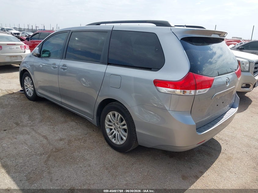 2011 Toyota Sienna VIN 5TDYK3DC2BS123947 IAAI salvage auction — WATER/FLOOD, Salvage (Texas), sold $3,300 on 2026-07-10 (photo 3)