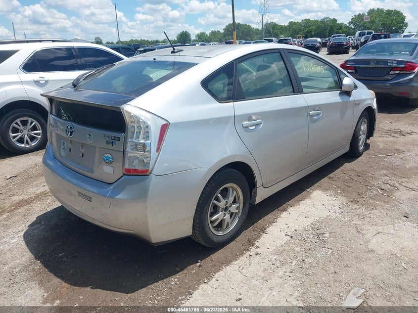 2011 Toyota Prius VIN JTDKN3DU8B5336400 IAAI salvage auction — NORMAL WEAR, Clear (Indiana), sold $950 on 2026-07-22 (photo 4)