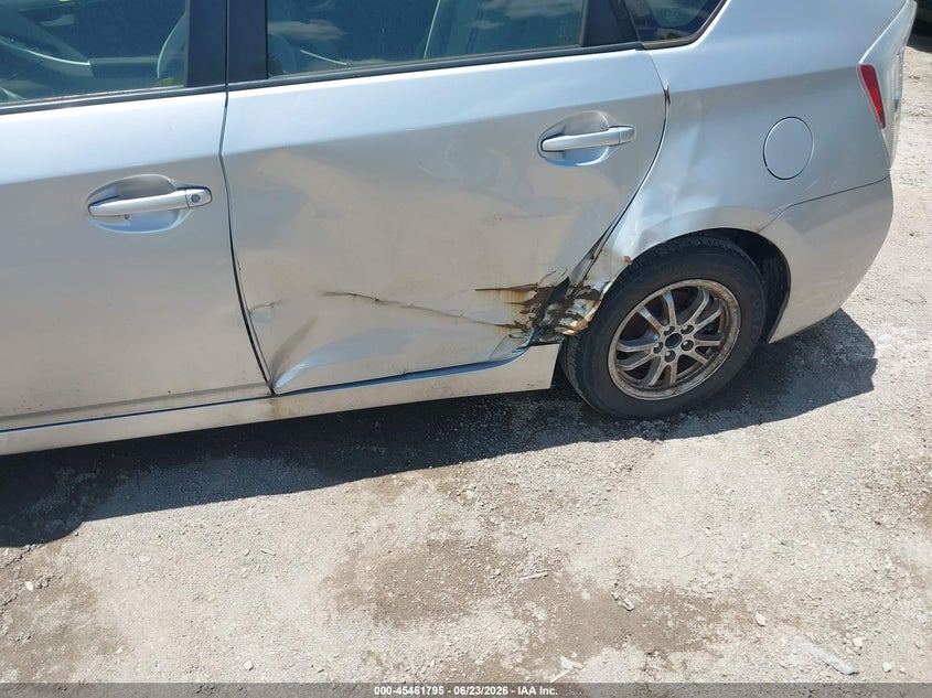2011 Toyota Prius VIN JTDKN3DU8B5336400 IAAI salvage auction — NORMAL WEAR, Clear (Indiana), sold $950 on 2026-07-22 (photo 6)