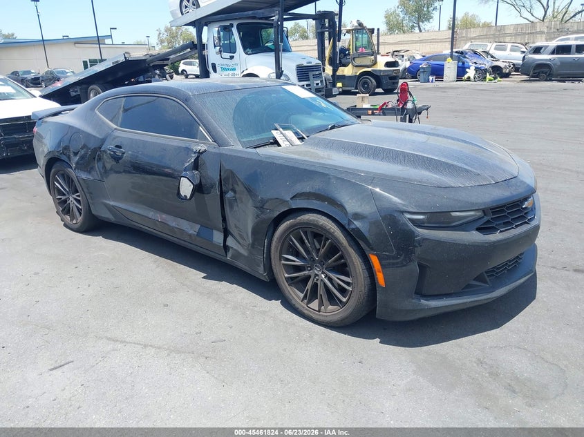 2019 Chevrolet Camaro VIN 1G1FB1RS6K0105751 IAAI salvage auction — RIGHT SIDE, Salvage Title, sold $5,550 on 2026-07-10 (photo 1)
