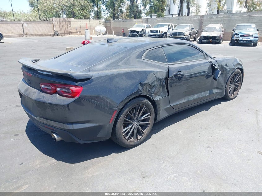 2019 Chevrolet Camaro VIN 1G1FB1RS6K0105751 IAAI salvage auction — RIGHT SIDE, Salvage Title, sold $5,550 on 2026-07-10 (photo 4)