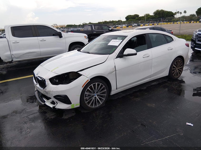 2024 BMW 2er VIN WBA53AK09R7N68975 IAAI salvage auction — LEFT FRONT, Wait Title, sold $7,600 on 2026-08-30 (photo 2)