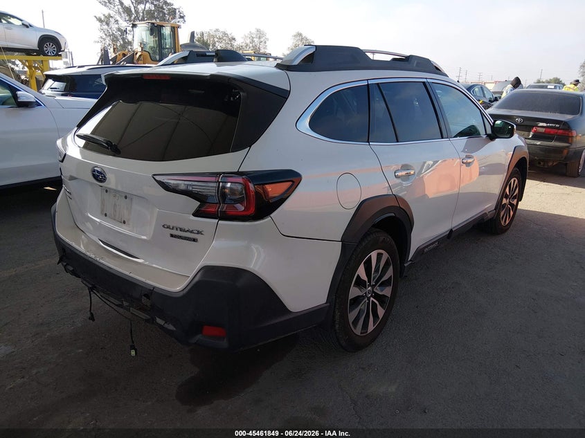 2023 Subaru Outback VIN 4S4BTAPC6P3186864 IAAI salvage auction — REAR END, Salvage Title, sold $11,400 on 2026-07-27 (photo 4)