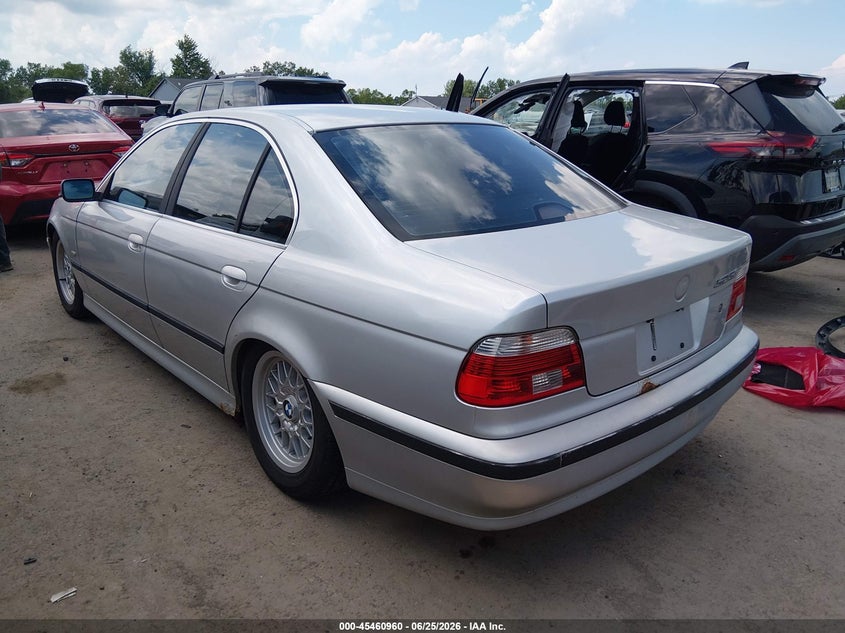 2001 BMW 5er VIN WBADT334X1GF41266 IAAI salvage auction — FRONT END, Salvage (Ohio), sold $1,000 on 2026-08-04 (photo 3)