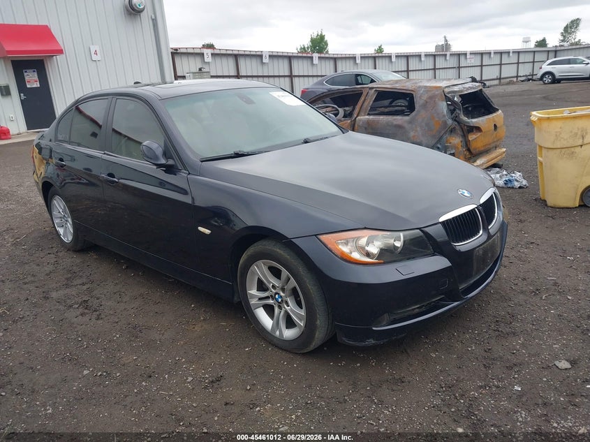 2007 BMW 3er VIN WBAVC73567KP36692 IAAI salvage auction — LEFT FRONT, Bill Of Sale (Washington), sold $325 on 2026-07-21 (photo 1)