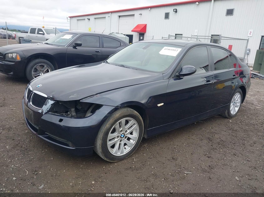 2007 BMW 3er VIN WBAVC73567KP36692 IAAI salvage auction — LEFT FRONT, Bill Of Sale (Washington), sold $325 on 2026-07-21 (photo 2)