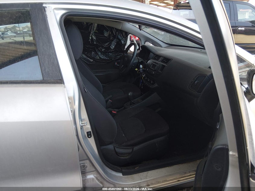 2015 Kia Rio VIN KNADM4A39F6509514 IAAI salvage auction — NORMAL WEAR, Clear-Dealer Only (Arizona), sold $325 on 2026-07-28 (photo 5)