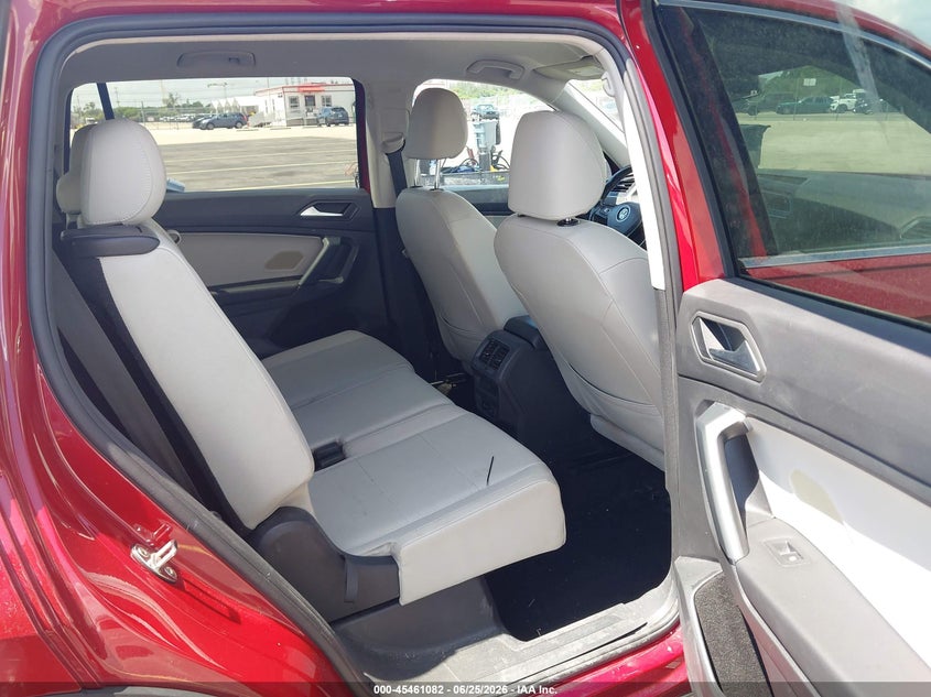 2019 Volkswagen Tiguan VIN 3VV3B7AX0KM135699 IAAI salvage auction — LEFT FRONT, Rebuildable (Florida), sold $3,450 on 2026-08-19 (photo 8)