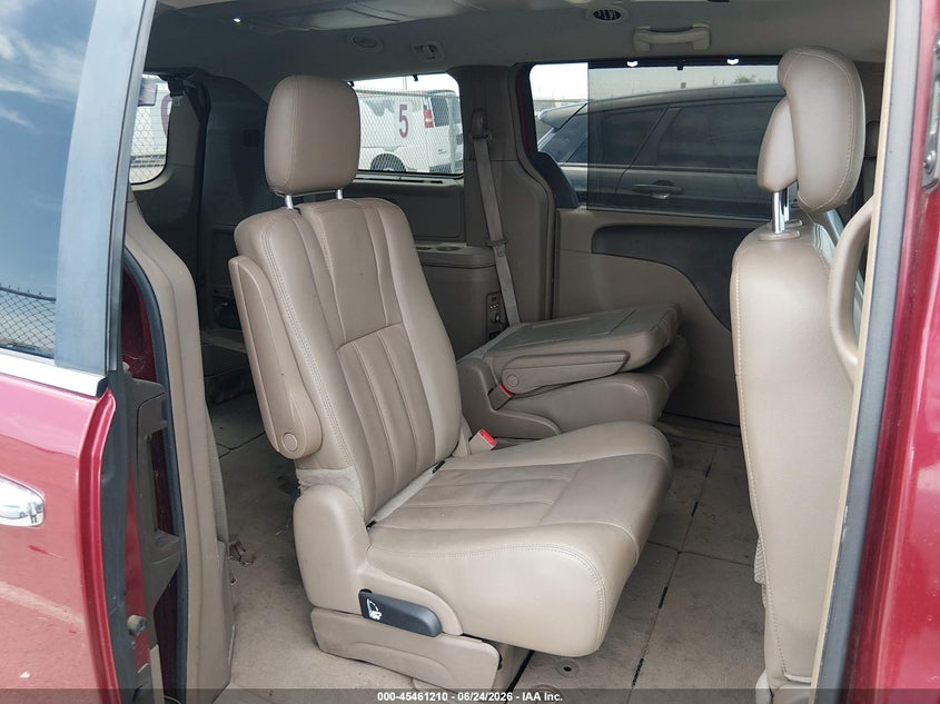 2015 Chrysler Town & country VIN 2C4RC1BG1FR753419 IAAI salvage auction — FRONT END, Salvage (Texas), sold $1,050 on 2026-07-22 (photo 8)