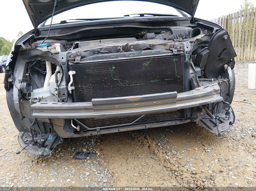 2013 Honda Odyssey VIN 5FNRL5H96DB006956 IAAI salvage auction — FRONT & REAR, Clear (Virginia), sold $1,200 on 2026-07-11 (photo 6)