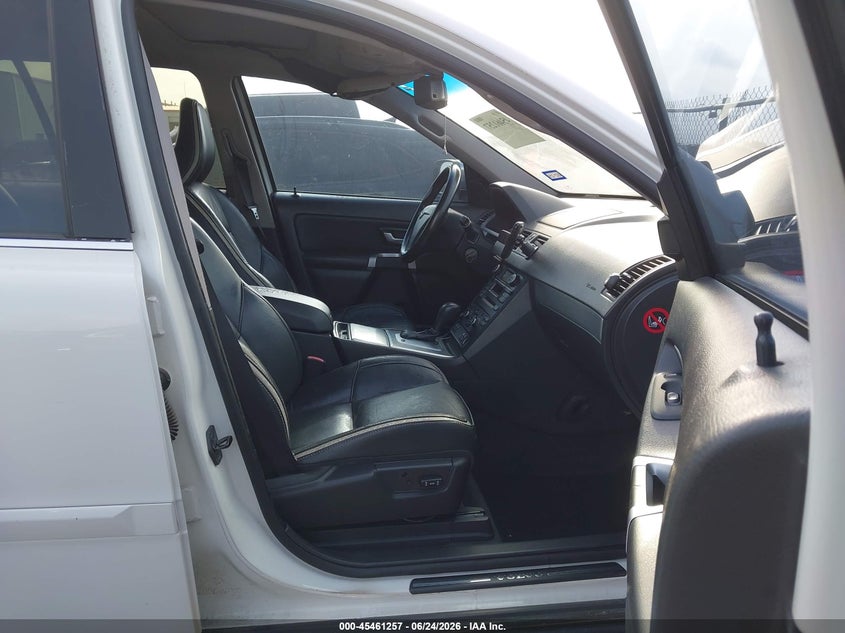 2012 Volvo Xc90 VIN YV4952CF2C1615794 IAAI salvage auction — NORMAL WEAR, Original (Texas), sold $950 on 2026-07-07 (photo 5)
