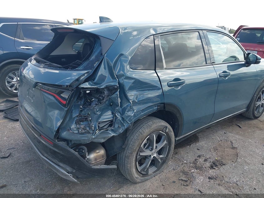 2025 Honda Hr-v VIN 3CZRZ2H74SM778807 IAAI salvage auction — RIGHT REAR, Salvage Title, sold $9,300 on 2026-08-19 (photo 6)