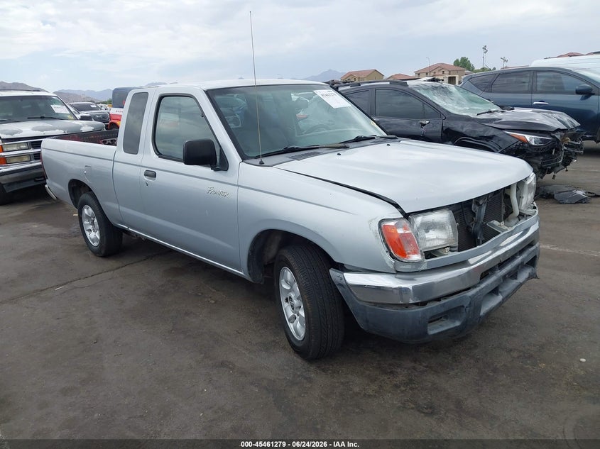 2000 Nissan Frontier VIN 1N6DD26S3YC435256 IAAI salvage auction — LEFT FRONT, Salvage (Arizona), sold $1,500 on 2026-07-09 (photo 1)