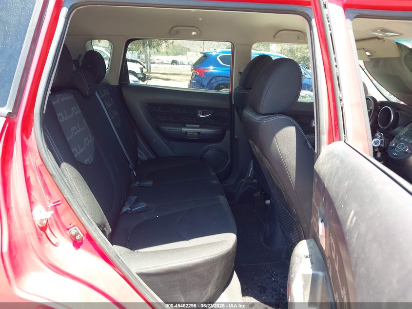 2013 Kia Soul VIN KNDJT2A65D7555825 IAAI salvage auction — NORMAL WEAR, Clear - Dealer Only (California), sold $400 on 2026-07-21 (photo 8)