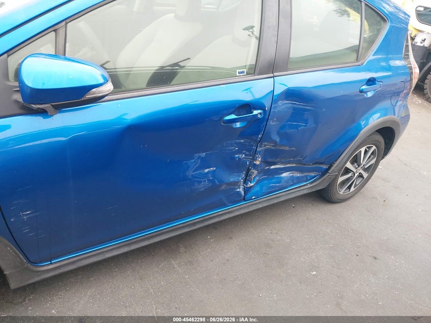 2018 Toyota Prius c VIN JTDKDTB37J1601116 IAAI salvage auction — LEFT SIDE, Salvage Title, sold $3,300 on 2026-07-17 (photo 6)