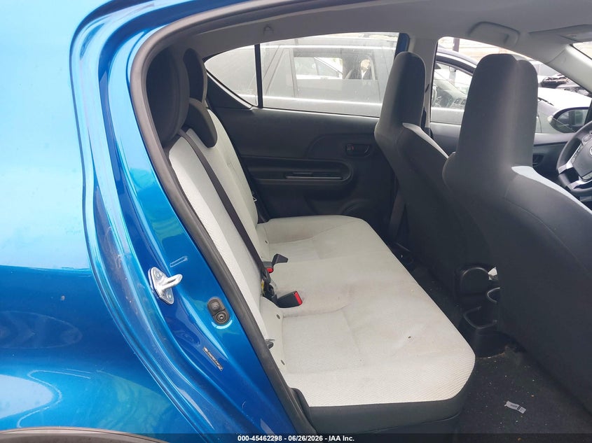 2018 Toyota Prius c VIN JTDKDTB37J1601116 IAAI salvage auction — LEFT SIDE, Salvage Title, sold $3,300 on 2026-07-17 (photo 8)