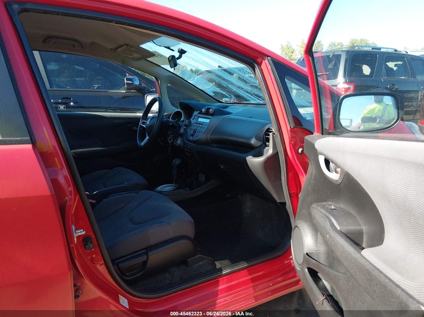 2013 Honda Fit VIN JHMGE8H30DC039803 IAAI salvage auction — FRONT END, Salvage Title, sold $800 on 2026-07-24 (photo 5)