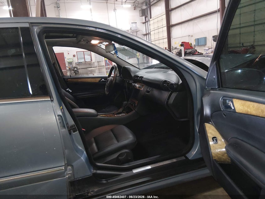 2007 Mercedes-benz C-klasse VIN WDBRF52H47F910018 IAAI salvage auction — FRONT END, Salvage (Idaho), sold $450 on 2026-08-07 (photo 5)