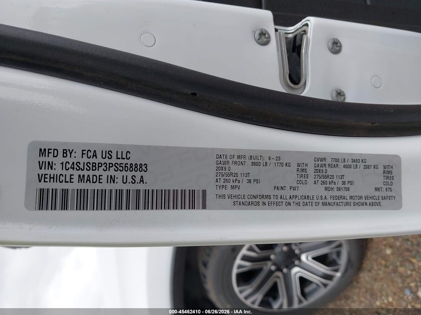 2023 Jeep Grand wagoneer VIN 1C4SJSBP3PS568883 IAAI salvage auction — NORMAL WEAR, Enterprise Vehicles Clear Only (South Dakota), sold $23,850 on 2026-07-09 (photo 9)