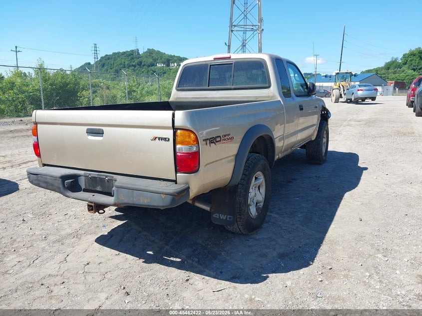 2001 Toyota Tacoma VIN 5TEWM72N51Z767473 IAAI salvage auction — NORMAL WEAR, Clear (Pennsylvania), sold $1,125 on 2026-07-21 (photo 4)