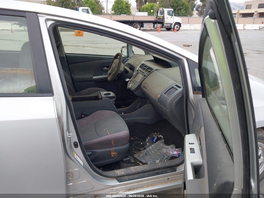 2012 Toyota Prius v VIN JTDZN3EU1C3172935 IAAI salvage auction — NORMAL WEAR, Clear - Dealer Only (California), sold $925 on 2026-07-13 (photo 5)