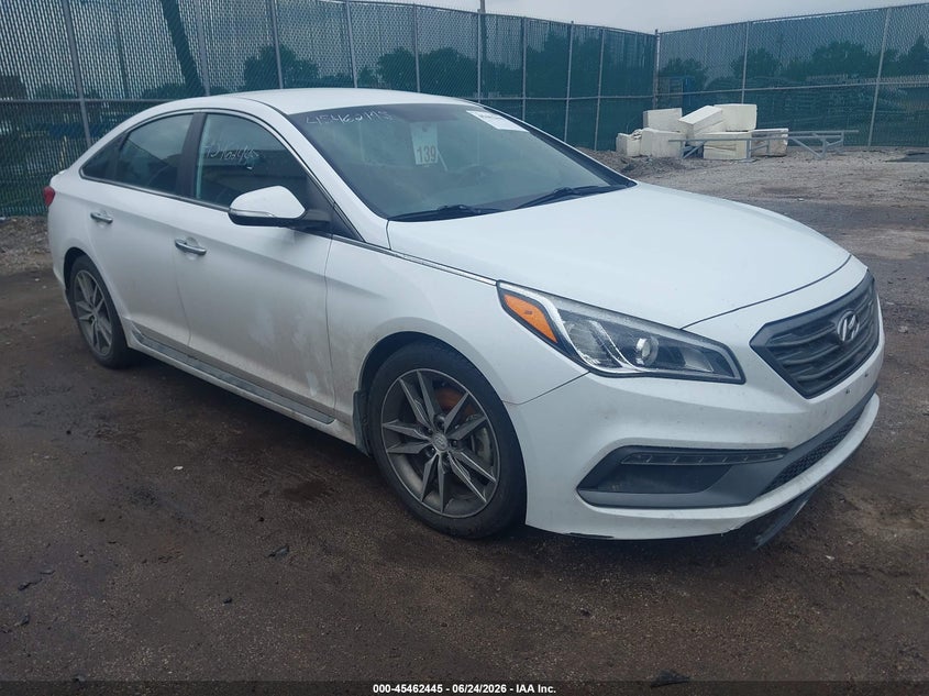 2015 Hyundai Sonata VIN 5NPE34AB9FH160121 IAAI salvage auction — NORMAL WEAR, Clear (Indiana), sold $425 on 2026-07-19 (photo 1)