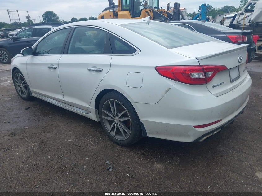 2015 Hyundai Sonata VIN 5NPE34AB9FH160121 IAAI salvage auction — NORMAL WEAR, Clear (Indiana), sold $425 on 2026-07-19 (photo 3)