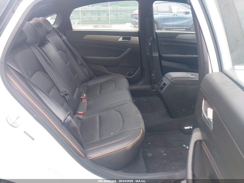 2015 Hyundai Sonata VIN 5NPE34AB9FH160121 IAAI salvage auction — NORMAL WEAR, Clear (Indiana), sold $425 on 2026-07-19 (photo 8)