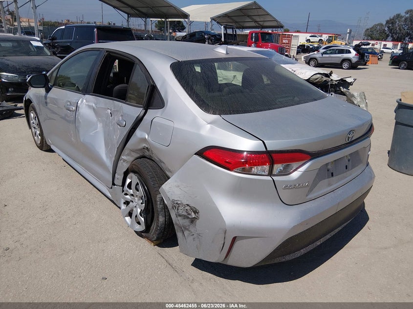 2024 Toyota Corolla VIN JTDB4MEE1RJ016062 IAAI salvage auction — SIDE, Salvage (California), sold $5,300 on 2026-07-19 (photo 3)
