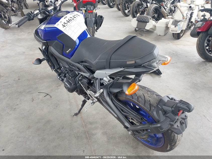 2020 Yamaha Mt VIN JYARN53E0LA007974 IAAI salvage auction — FRONT END, Bill Of Sale (Washington), sold $525 on 2026-07-22 (photo 3)