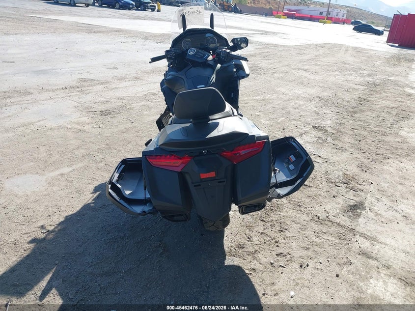 2025 Honda Gl1800c VIN JH2SC7911SK700256 IAAI salvage auction — ALL OVER, Salvage Title, sold $525 on 2026-07-29 (photo 6)