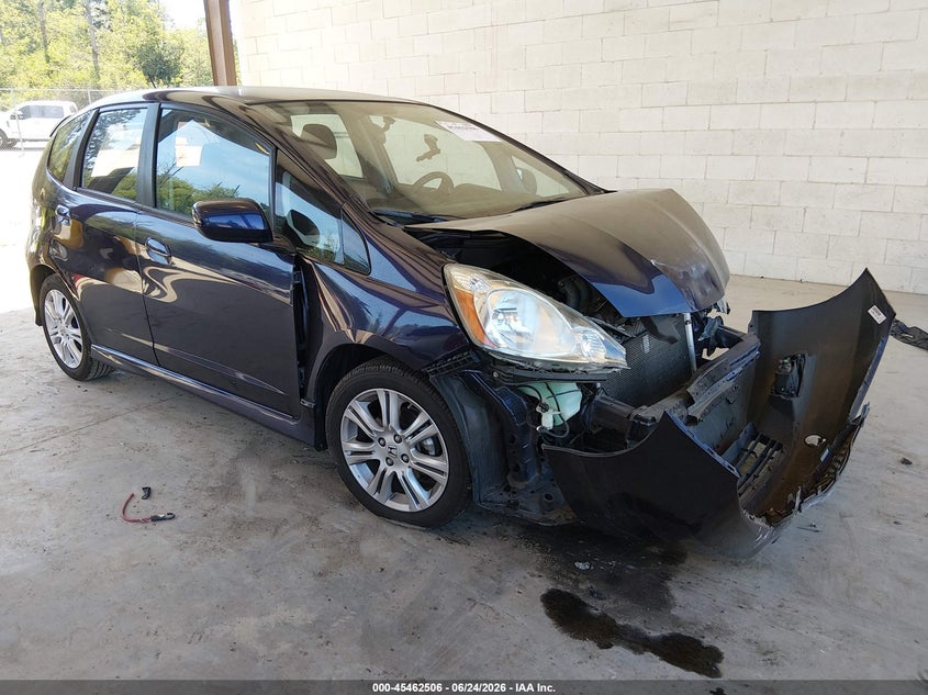 2009 Honda Fit VIN JHMGE88429S075093 IAAI salvage auction — FRONT END, Bill Of Sale (Washington), sold $800 on 2026-07-24 (photo 1)