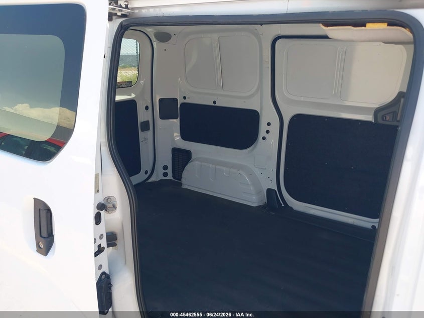 2015 Nissan Nv200 VIN 3N6CM0KN9FK706943 IAAI salvage auction — NORMAL WEAR, Clear-Dealer Only (Arizona), sold $1,650 on 2026-07-09 (photo 8)