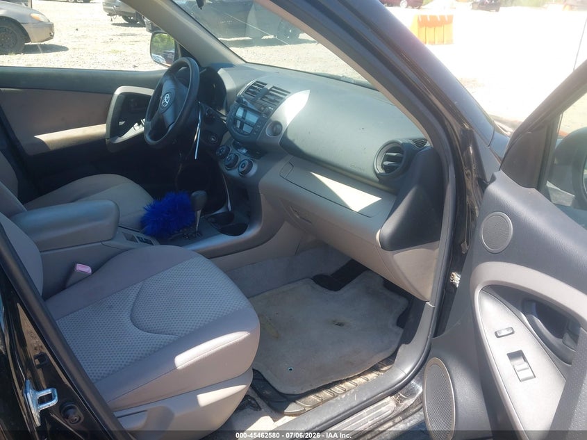 2006 Toyota Rav 4 VIN JTMZD33VX65008011 IAAI salvage auction — NORMAL WEAR, Clear (Michigan), sold $775 on 2026-07-30 (photo 5)
