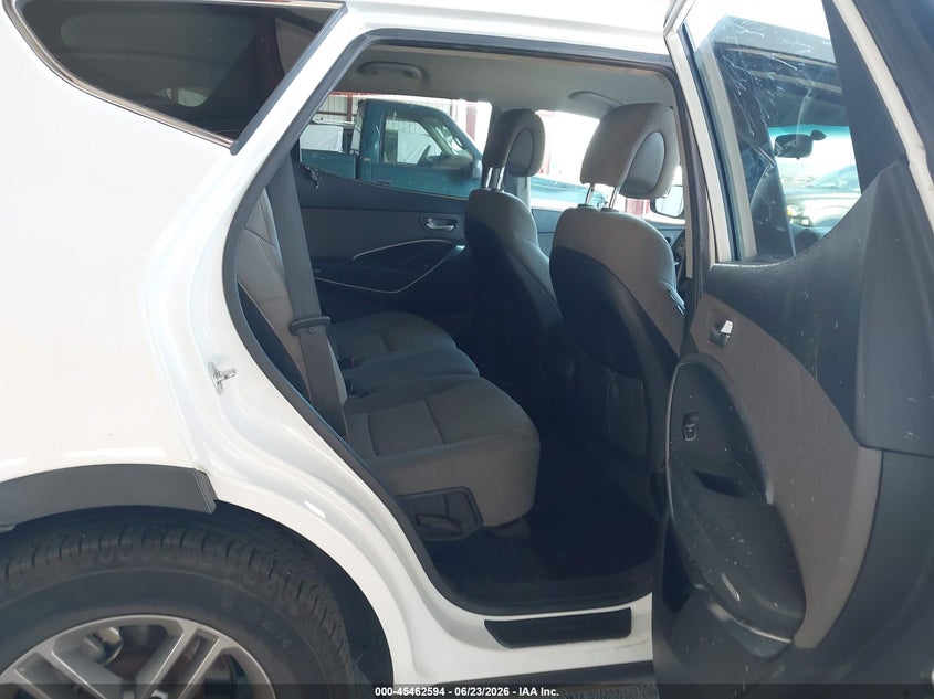 2017 Hyundai Santa fe VIN 5XYZT3LB2HG392871 IAAI salvage auction — FRONT END, Clear - Dealer Only (California), sold $2,600 on 2026-07-07 (photo 8)