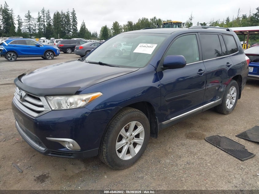 2013 Toyota Highlander VIN 5TDBK3EH1DS222116 IAAI salvage auction — REAR END, Bill Of Sale (Washington), sold $3,000 on 2026-07-22 (photo 2)
