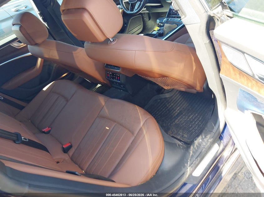 2021 Audi A7 VIN WAUU2AF26MN014100 IAAI salvage auction — FRONT END, Salvage (Massachusetts), sold $17,500 on 2026-07-28 (photo 8)