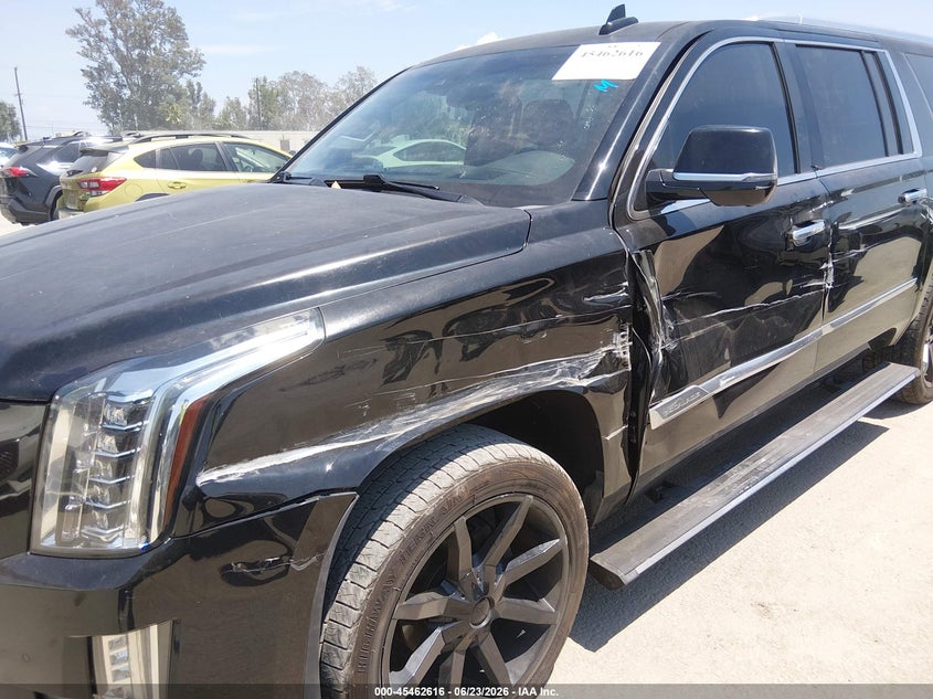 2015 Cadillac VIN 1GYS4TKJ3FR665963 IAAI salvage auction — SIDE, Salvage Title, sold $4,650 on 2026-08-02 (photo 6)