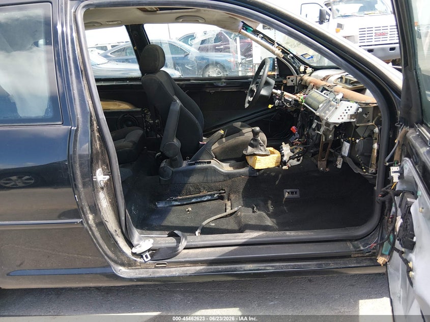 2002 Volkswagen Gti VIN 9BWDE61J024026094 IAAI salvage auction — NORMAL WEAR, Original (Texas), sold $250 on 2026-07-30 (photo 5)
