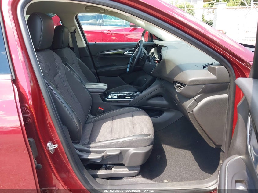 2021 Buick Envision VIN LRBFZMR44MD104582 IAAI salvage auction — HAIL, Salvage (Ohio), sold $6,775 on 2026-07-20 (photo 5)