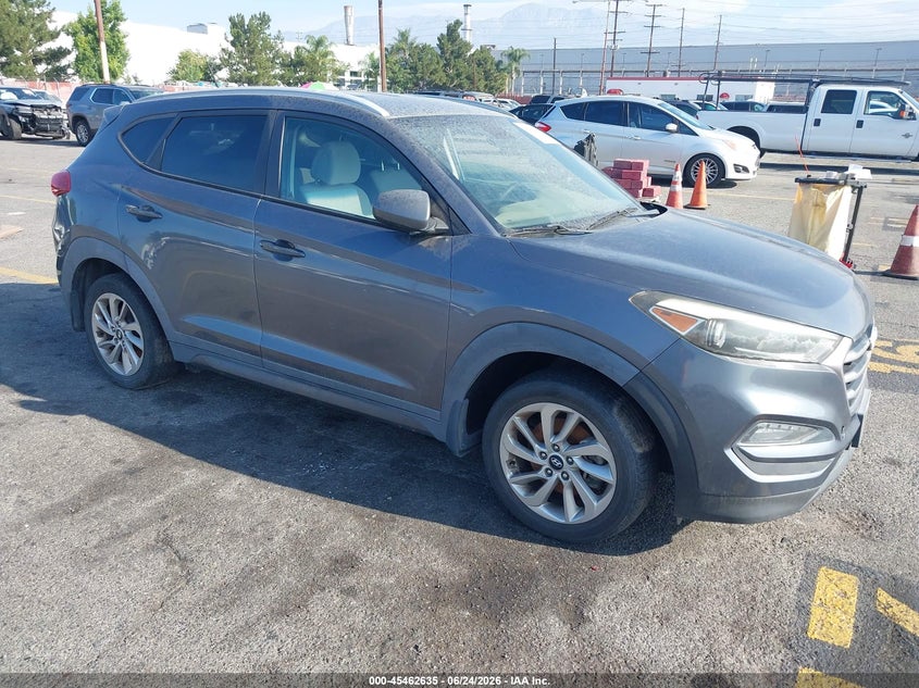 2016 Hyundai Tucson VIN KM8J33A46GU058661 IAAI salvage auction — NORMAL WEAR, Clear - Dealer Only (California), sold $1,200 on 2026-07-21 (photo 1)