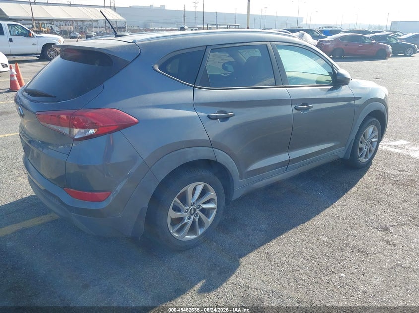 2016 Hyundai Tucson VIN KM8J33A46GU058661 IAAI salvage auction — NORMAL WEAR, Clear - Dealer Only (California), sold $1,200 on 2026-07-21 (photo 4)
