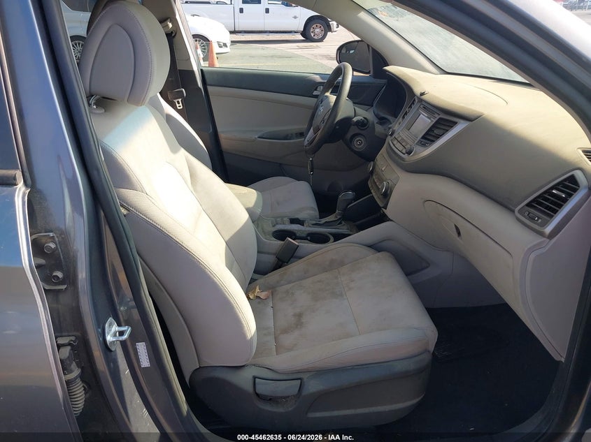 2016 Hyundai Tucson VIN KM8J33A46GU058661 IAAI salvage auction — NORMAL WEAR, Clear - Dealer Only (California), sold $1,200 on 2026-07-21 (photo 5)